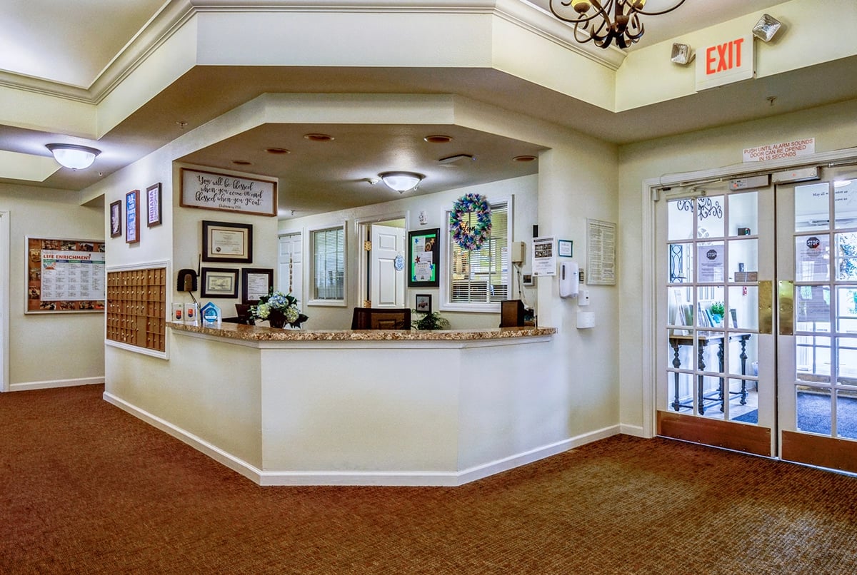 Best Retirement Community in Camby, IN Worthington Place