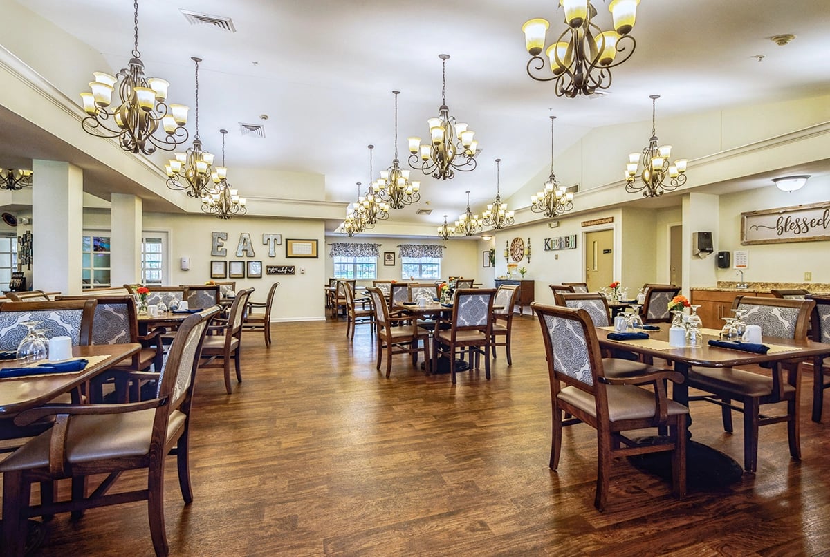 Best Retirement Community in Camby, IN Worthington Place