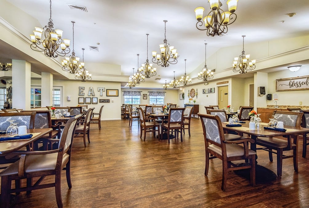 Best Retirement Community in Camby, IN Worthington Place